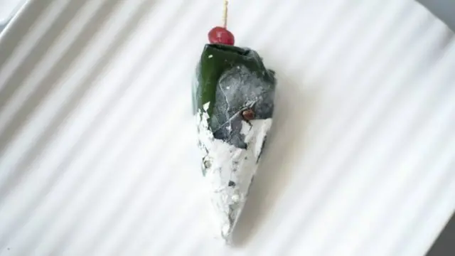 पान के पत्ते वाला आईसक्रीम.