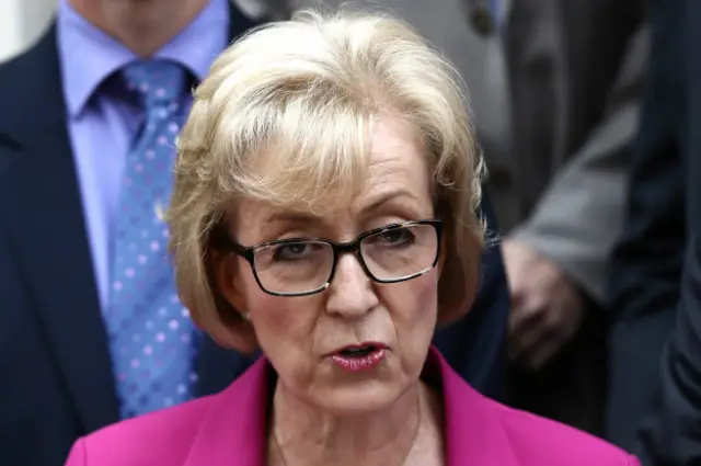 Bà Andrea Leadsom