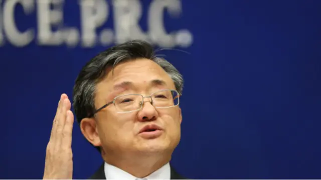 中國外交部副部長劉振民在周三的記者會上表示，海牙國際法庭南海仲裁案裁決就是一張廢紙。