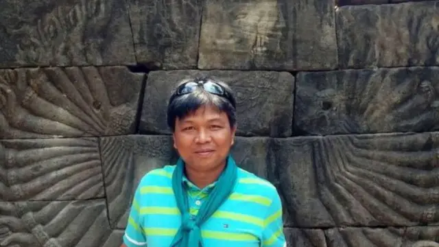 دارس من كمبوديا