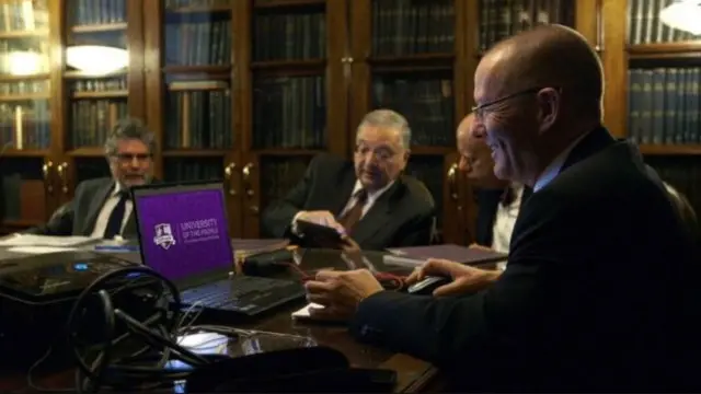 اجتماع مجلس إدارة "الجامعة الشعبية" التي تدعمها مؤسسات مانحة كبرى