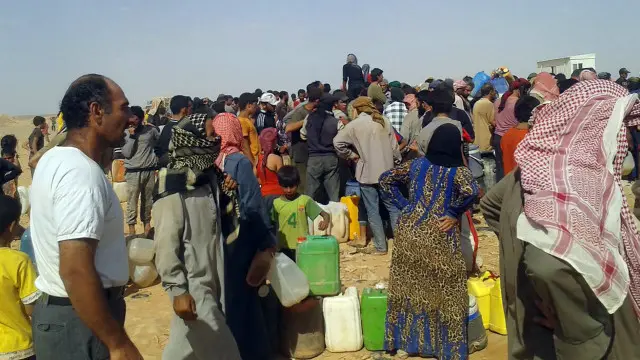 الأردن أغلق المنطقة التي فيها المخيم عقب تفجير انتحاري معلنا إياها منطقة عسكرية