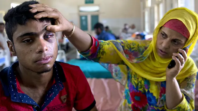 श्रीनगर के एक अस्पताल में भर्ती ताबिश भट.