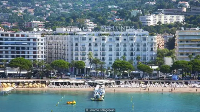 Cannes chuyển đổi từ thành phố du lịch sang trung tâm hội chợ và hội thảo (ảnh: Jerome Kelagopian)