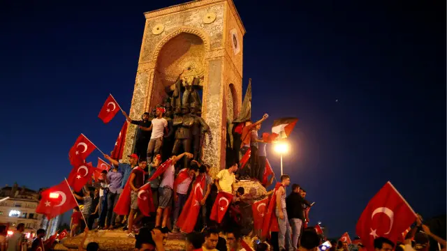 ترک ریپبلک کو 15 جولائی کے یومِ عوام تک پہنچنے میں سنہ 1923 سے اب تک 93 برس لگے