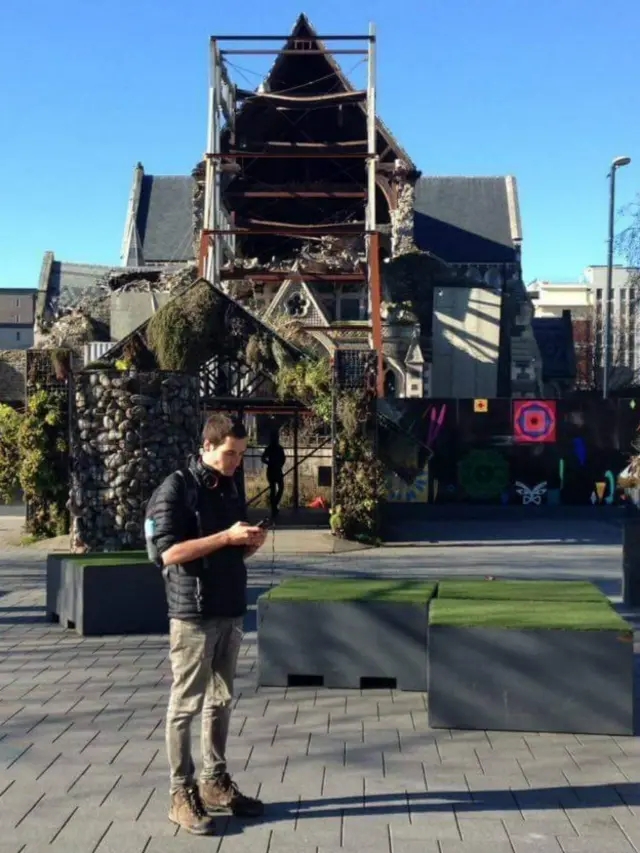 ابھی تک ٹوم نے 91 پوکے مون کو پکڑ لیا ہے جبکہ اس کھیل میں کل 151 پوکے مون ہیں