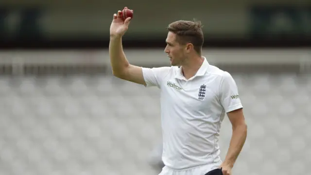 انگلینڈ کی جانب سے ووکس نے اس میچ میں 11 وکٹیں حاصل کی ہیں۔