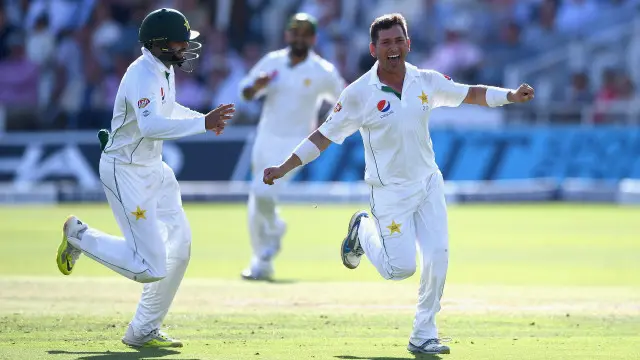 یاسر شاہ نے میچ میں دس وکٹیں حاصل کیں