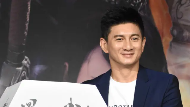 台湾出生的艺人吴奇隆7月13日在台北宣传他主演的中国古装剧。