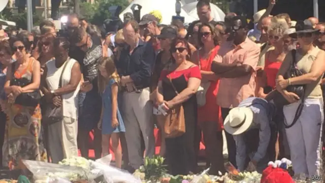 Le premier ministre Manuel Valls est venu à Nice pour le minute de silence à la mémoire des victimes