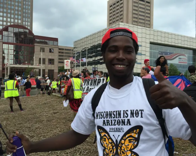 来自威斯康辛州的20岁宗教工作者琼斯(Carlton Jones)