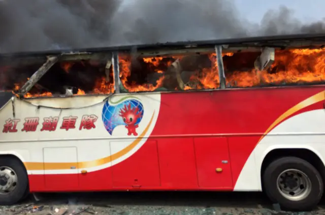 台湾国民党主席洪秀柱表示痛心、难过，呼吁政府尽快协助罹难者家属来台，帮助处理善后事宜，全力查明事故真相。