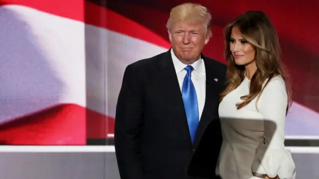 Ông Donald Trump đã giành được đủ số phiếu ủng hộ trong Hội nghị đề cử của Đảng Cộng hòa để trở thành ứng viên Tổng thống của Đảng này trong cuộc bầu cử 2016.