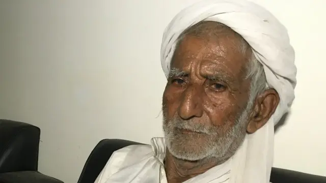 قندیل کے والد محمد عظیم نے اپنے دو بیٹوں کےخلاف اپنی بیٹی کے قتل کا مقدمہ درج کروایا ہے