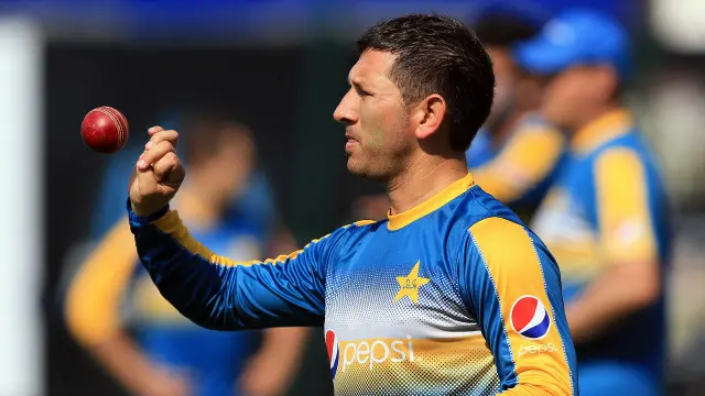 یاسر شاہ نے لارڈز ٹیسٹ میں مجموعی طور پر دس کھلاڑیوں کو آؤٹ کیا تھا 