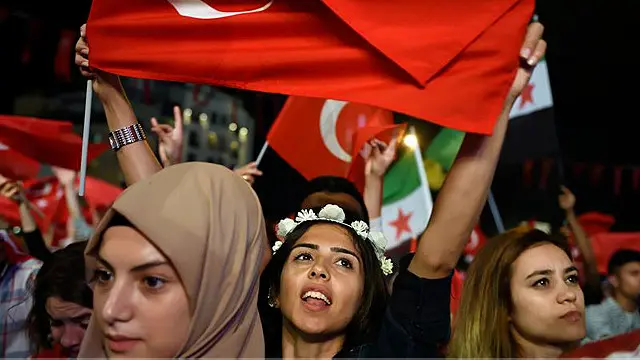 صدر ادوغان کو فرانس، جرمنی اور یورپی یونین کے اعلیٰ حکام کی جانب سے تنقید کا سامنا ہے