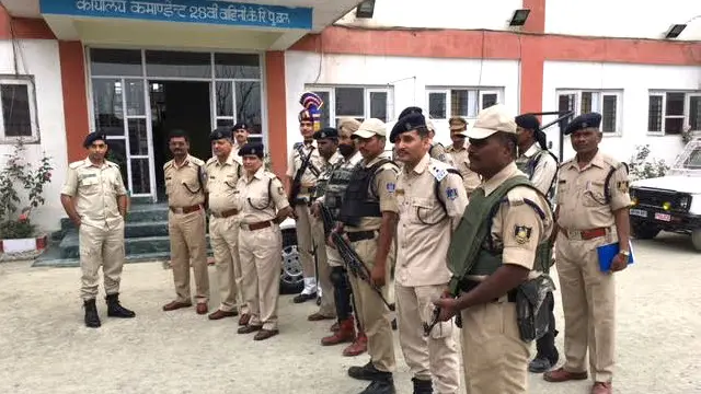  پیر کو انڈیا کے یومِ آزادی کے موقع پر کشمیر میں یومِ سیاہ بھی منایا جا رہا ہے اور وادی میں ہڑتال ہے