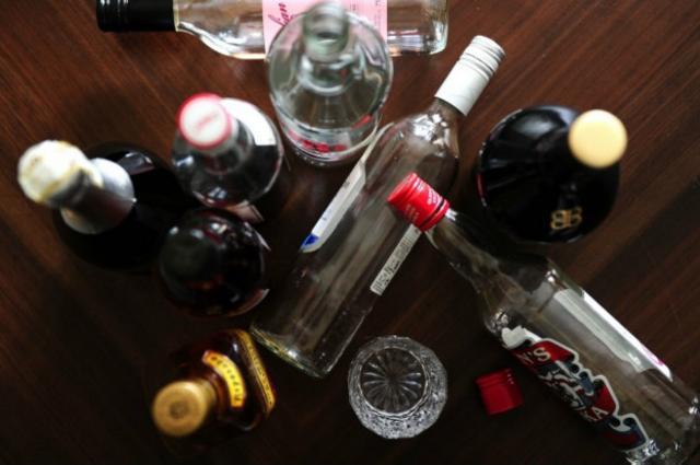 دانشمندان احتمال می‌دهند الکل با آسیب زدن به دی‌ان‌ای باعث سرطان می‌شود