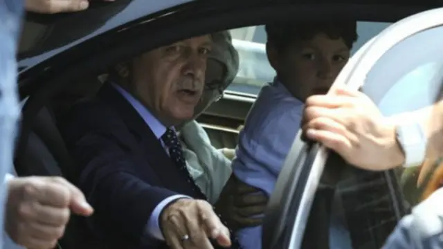 观察着说埃尔多安赢得了这场与葛兰运动的较量