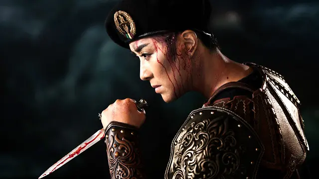 茅威濤一人分飾兩角