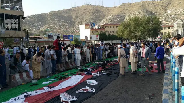 حمله انتحاری به تجمع 'جنبش روشنایی' جان ۸۰ تن را گرفت