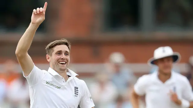 کرس ووکس نے چار کھلاڑیوں کو آؤٹ کیا