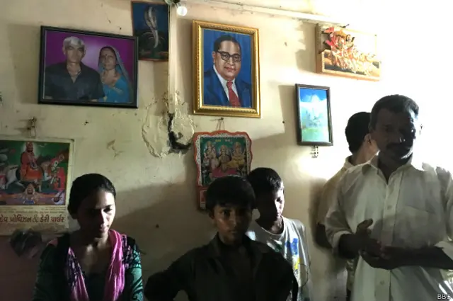 गुजरात का दलित परिवार