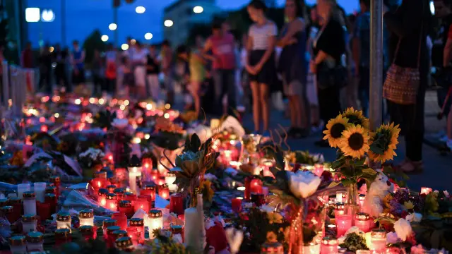 جرمنی میں جمعے کو ایک شاپنگ مال میں فائرنگ کے نتیجے میں نو افراد ہلاک ہو گئے تھے