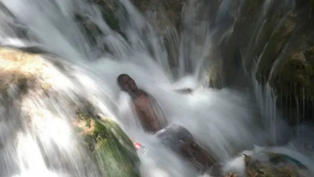 HECTOR RETAMAL / AFP