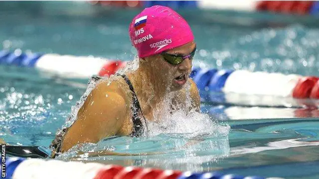 Yuliya Efimova avqustda keçirilən Dünya Çempionatında qadınlar arasında 100 metr üzmədə qızıl medal qazanıb