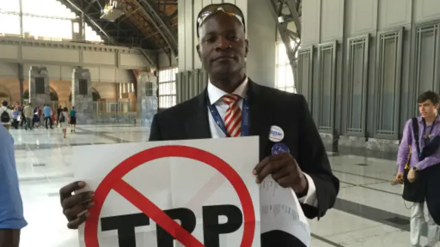 哈里斯说，若桑德斯得不到提名，民主党的未来就被特朗普操纵了。