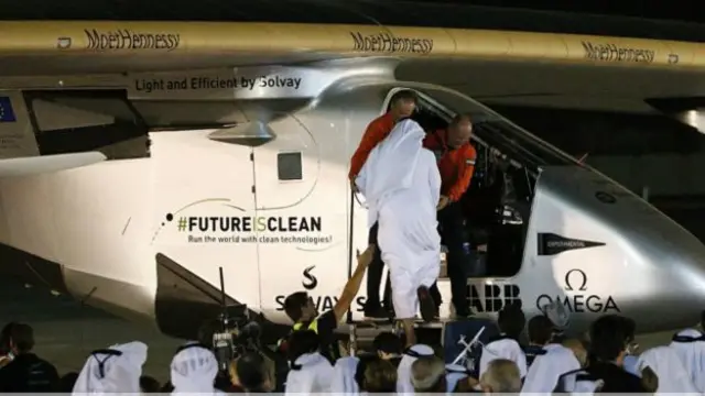 ښاغلي پیکارډ او بورشبرګ د لمرينې انرژۍ په دې پروژه له دوه لسيزو زيات کار کړی. 