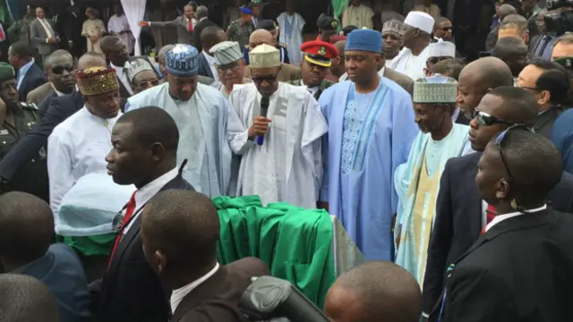 Shugaba Buhari ne ya kaddamar da sabon jirgin