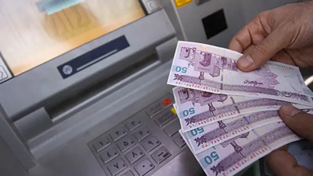 برداشت های غیر مجاز از حساب های بانکی و مزاحمت های اینترنتی در صدر فهرست جرایم اینترنتی در ایران هستند