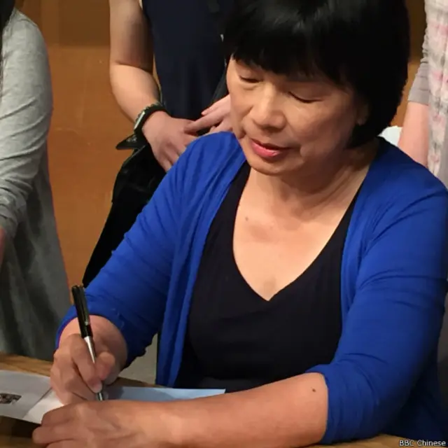 据龙应台现场做的随机举手调查看，现场听众约有85%来自中国大陆，10%为香港当地人。