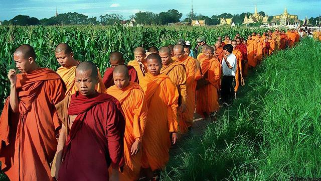 Буддійські ченці 
