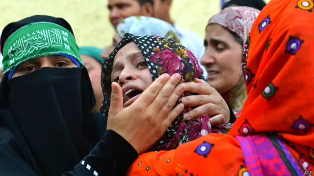 कश्मीरी महिलाएं