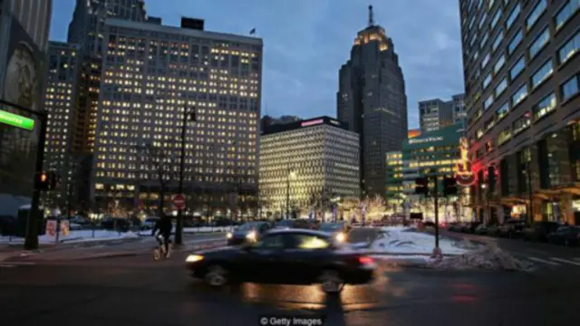 由于失业率和犯罪率高企，密歇根州底特律市也出台了很多刺激政策吸引外来人口前往当地定居(图片来源：Getty Images)