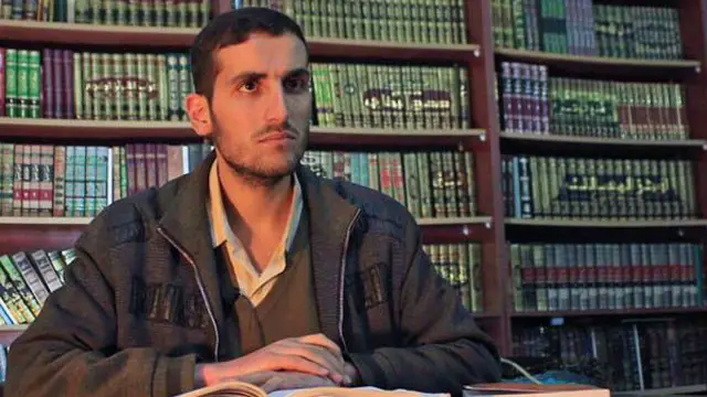 انس احمد اس لائبریری کے بانیوں میں سے ہیں