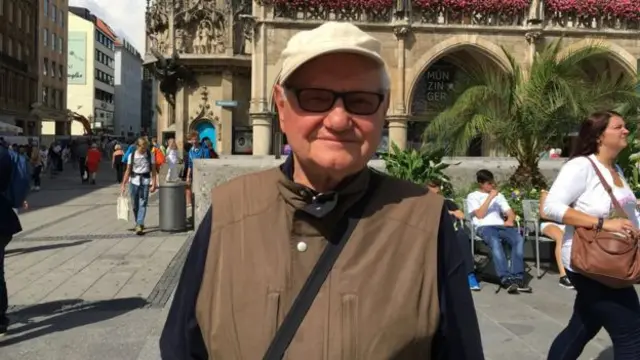 法兰克说，担心自己的家人 