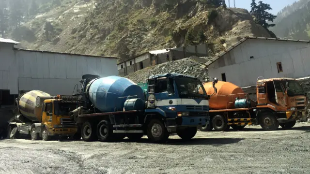 ایک دہائی سے زیادہ عرصہ گزر جانے کے باوجود یہ منصوبہ تاحال مکمل نہیں کیا جا سکا ہے۔