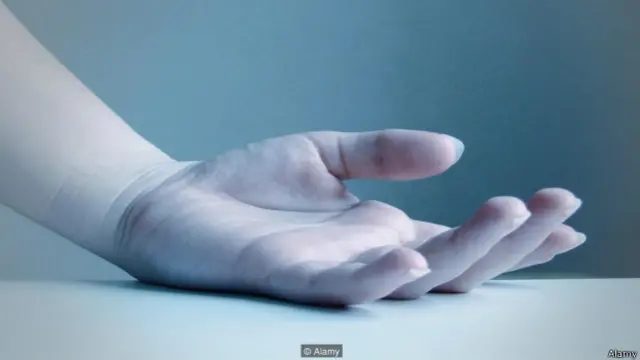 जेसिका मिटफोर्ड 