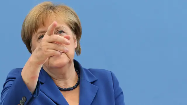 ميركل: لن نتراجع عن موقفنا المرحب باللاجئين