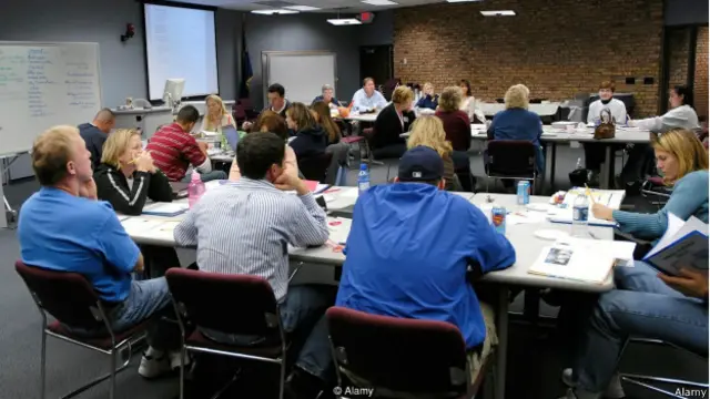 लीडरशिप ट्रेनिंग