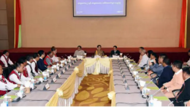 အစိုးရသစ်ရဲ့ ငြိမ်းချမ်းရေး အဖွဲ့တွေနဲ့ မိုင်းလား အဖွဲ့ ပထမဆုံး တွေ့ကြတာ ဖြစ်