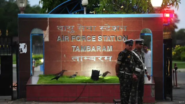 चेन्नई की ताम्बरम हवाई पट्टी जहां से विमान ने माल लिया था.