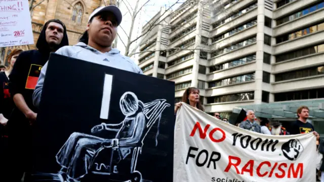 معترضان در مقابل شهرداری سیدنی تجمع کردند