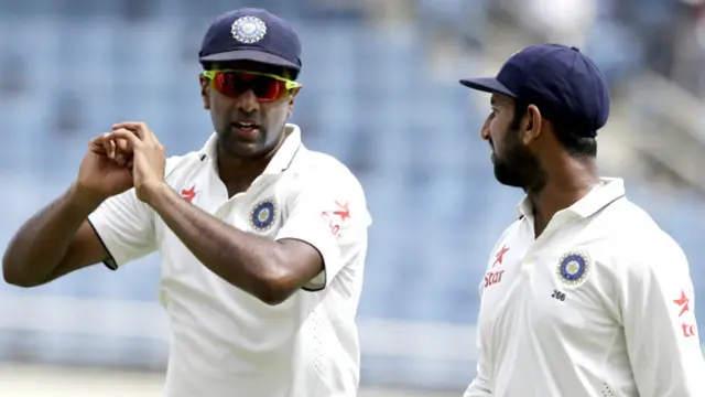 روی چندرن ایشون کو ان کی آل راؤنڈ کارکردگی کے لیے مین آف دا میچ قرار دیا گيا