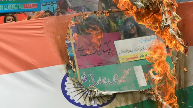 نریندر مودی کے حالیہ خطاب پر تجزیہ نگاروں کی آرا منقسم ہیں