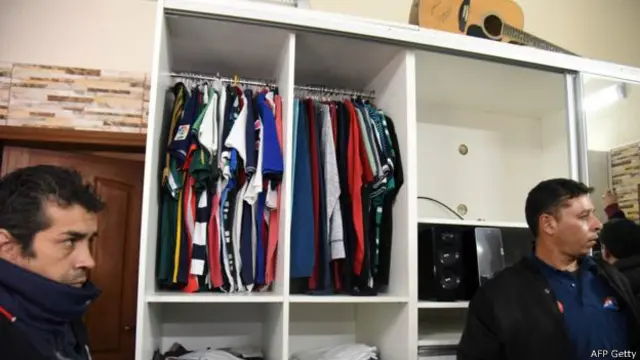 जेल में सभी सुख-सुविधाएं